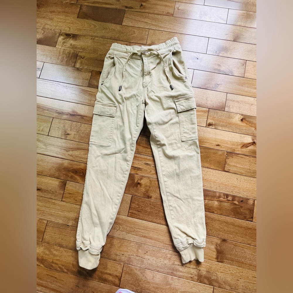 Benetton super cute joggers size 2